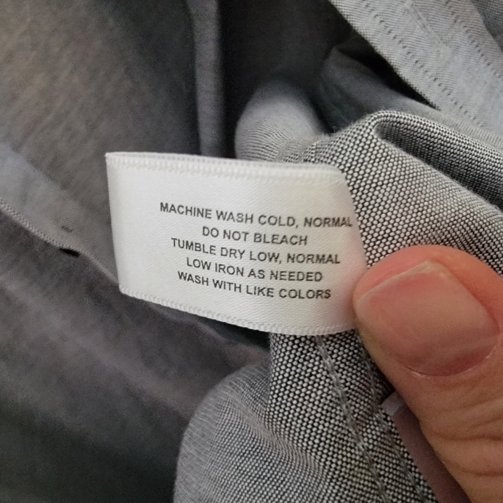 Minnesota Twins Men's Oxford Dress shirt - Picture 7 of 13